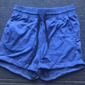 Born primitive athleisure shorts
